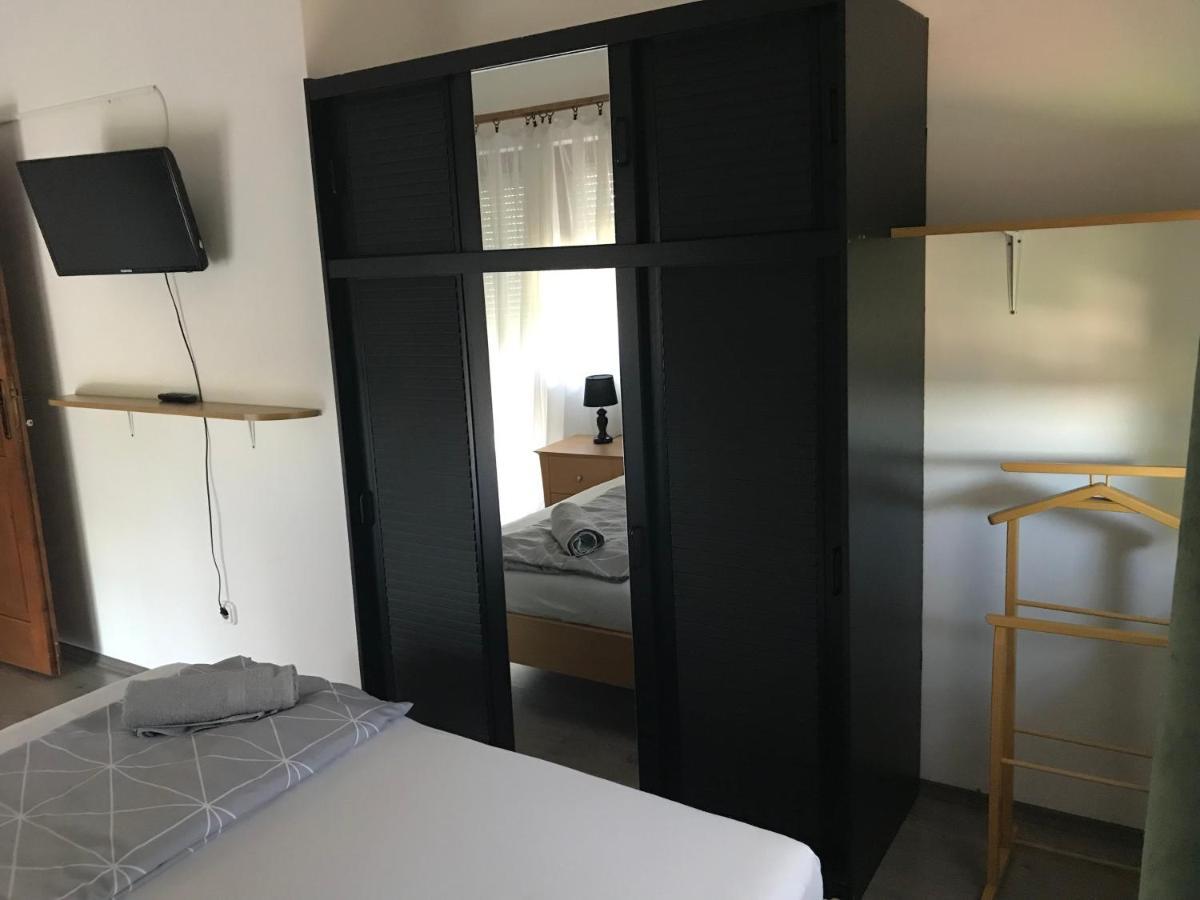 Marta Apartman Balatonalmádi المظهر الخارجي الصورة